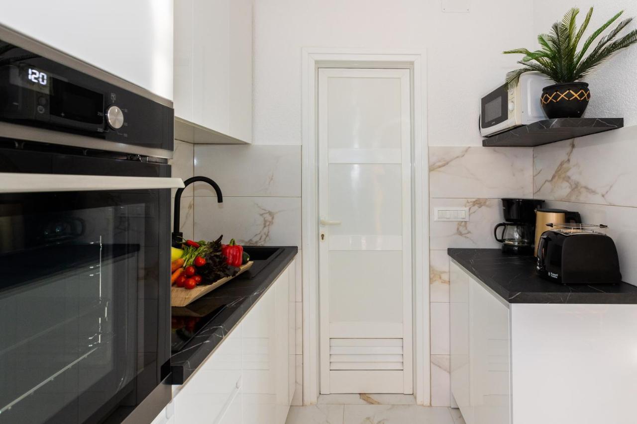Apartment Rose Pool Comfort Дубровник Екстер'єр фото