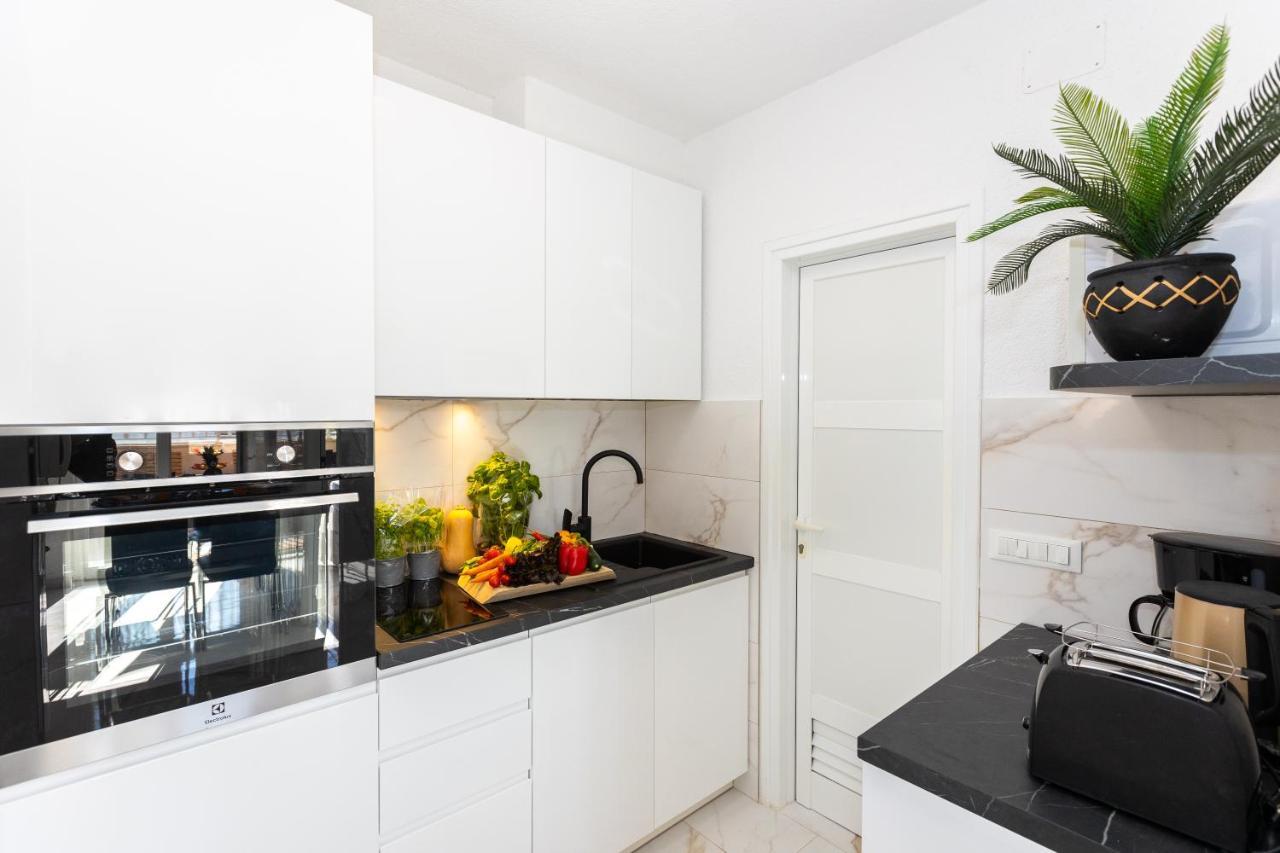 Apartment Rose Pool Comfort Дубровник Екстер'єр фото
